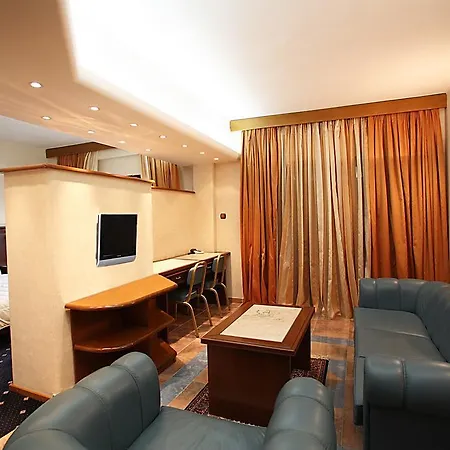 Tsamis Hotel 3*